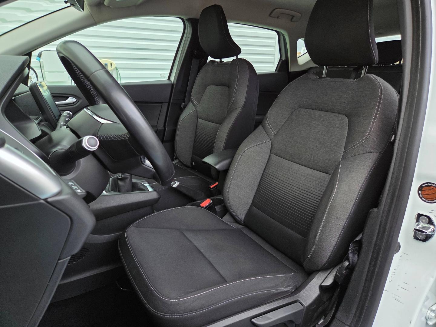 RENAULT Captur 1.3 TCe 130ch FAP Zen - 20 Renault-Sommières