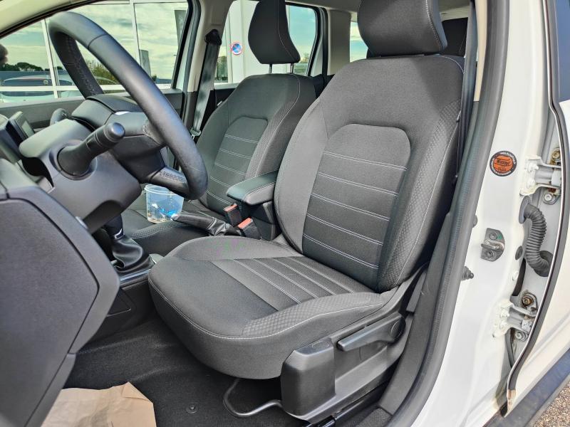 DACIA Duster 1.3 TCe 150ch FAP Confort 4x2 EDC Renault-Sommières