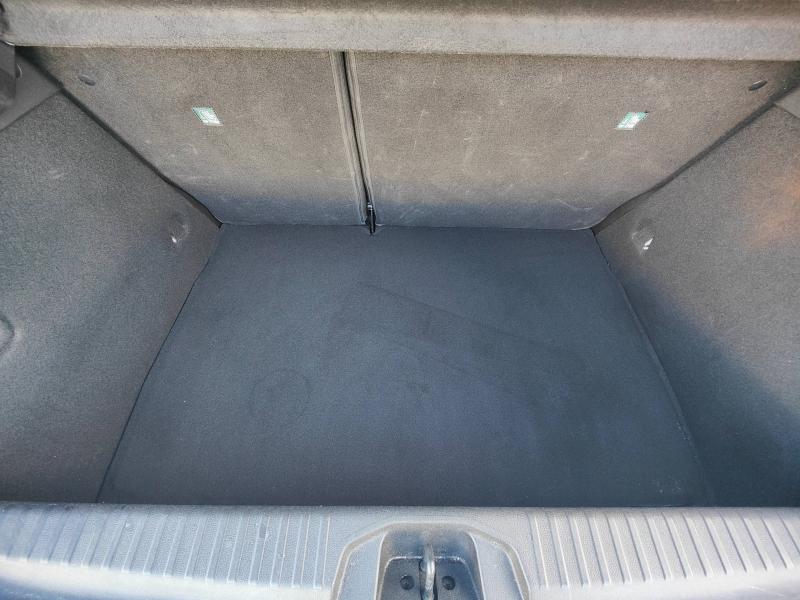 RENAULT Clio 1.6 E-Tech hybride 140ch Limited -21N Renault-Sommières