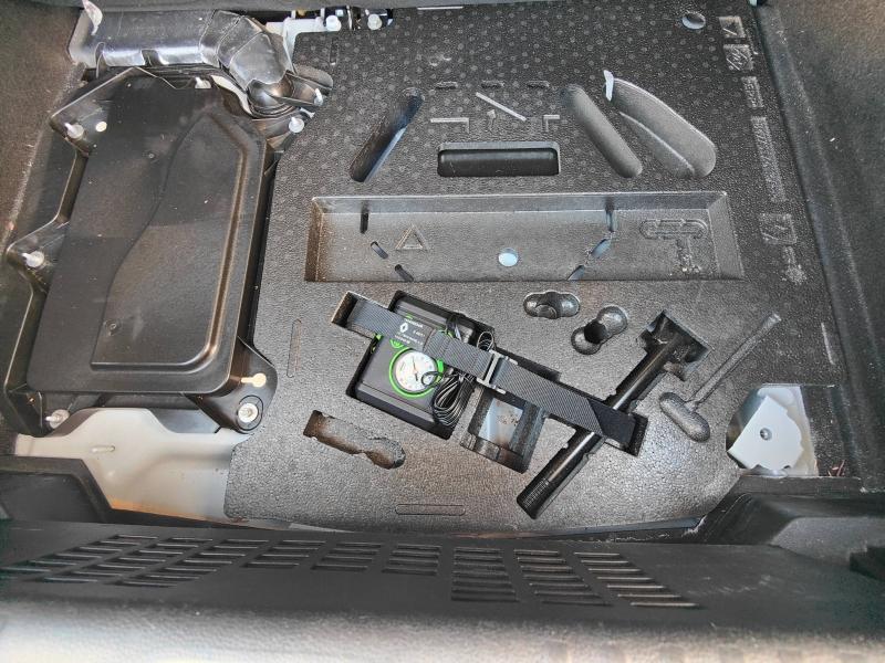 RENAULT Clio 1.6 E-Tech hybride 140ch Limited -21N Renault-Sommières