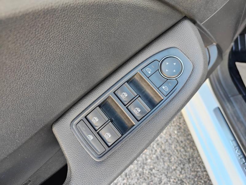 RENAULT Clio 1.6 E-Tech hybride 140ch Limited -21N Renault-Sommières