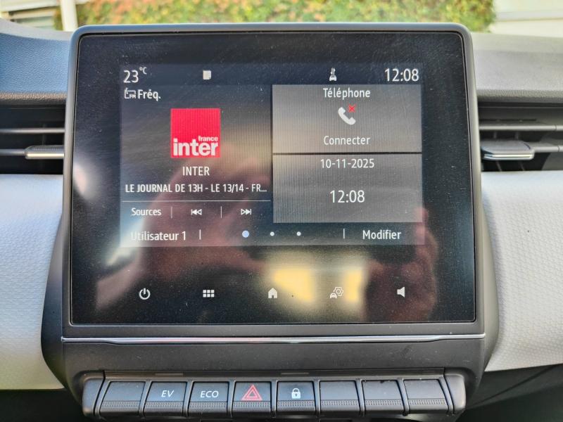 RENAULT Clio 1.6 E-Tech hybride 140ch Limited -21N Renault-Sommières