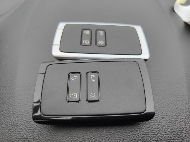 RENAULT Megane Estate 1.3 TCe 140ch Techno EDC -23 Renault-Sommières