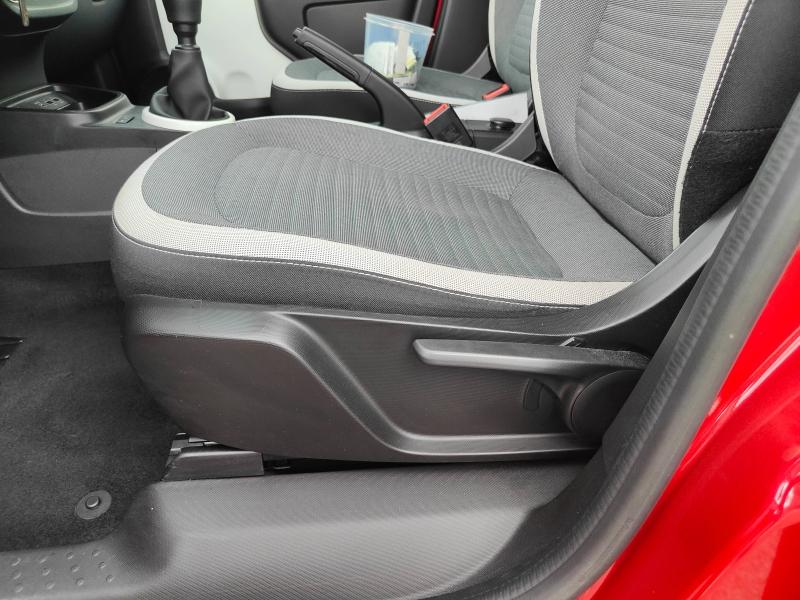 RENAULT Twingo 1.0 SCe 65ch Equilibre Renault-Sommières