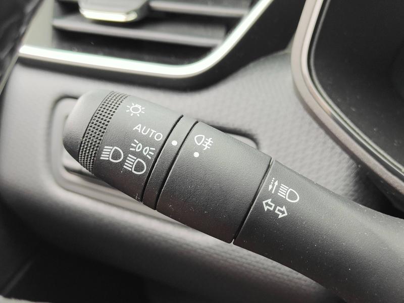 RENAULT Clio 1.6 E-Tech hybride 145ch Equilibre Renault-Sommières