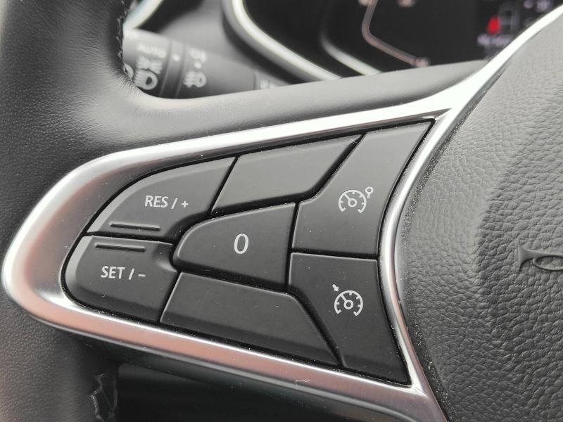 RENAULT Clio 1.0 TCe 100ch Intens - 20 Renault-Sommières