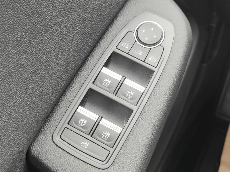 RENAULT Clio 1.0 TCe 100ch Intens - 20 Renault-Sommières