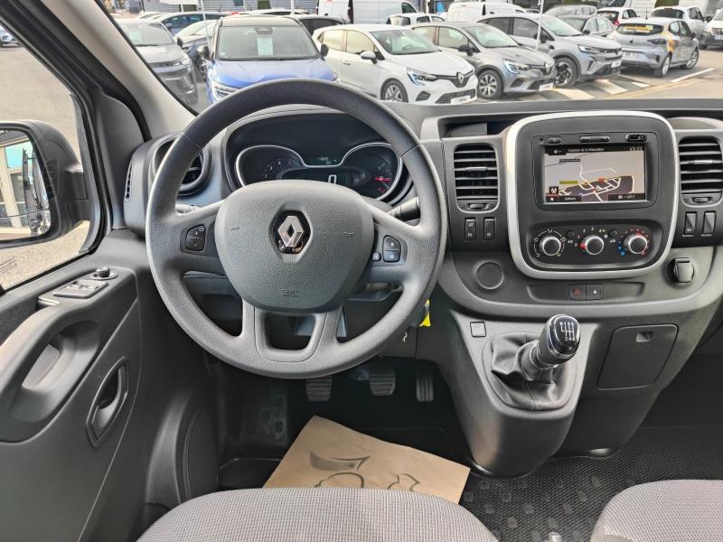 RENAULT Trafic Combi L2 2.0 dCi 120ch S&S Zen 9 places Renault-Sommières