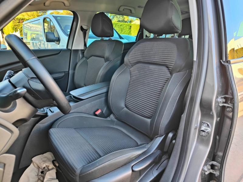 RENAULT Grand Scenic 1.3 TCe 140ch Evolution EDC 7 places Renault-Sommières