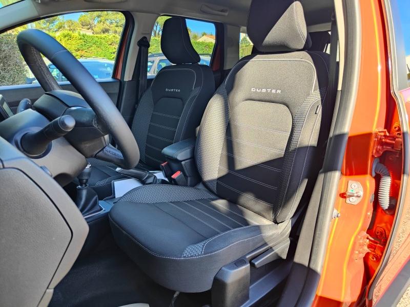 DACIA Duster 1.0 ECO-G 100ch Prestige + 4x2 Renault-Sommières