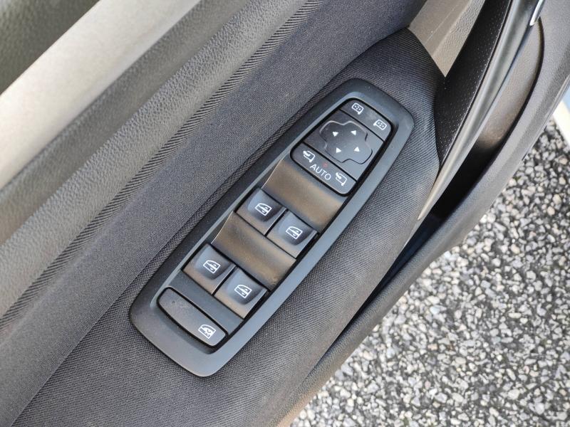 RENAULT Megane 1.3 TCe 140ch Evolution Renault-Sommières