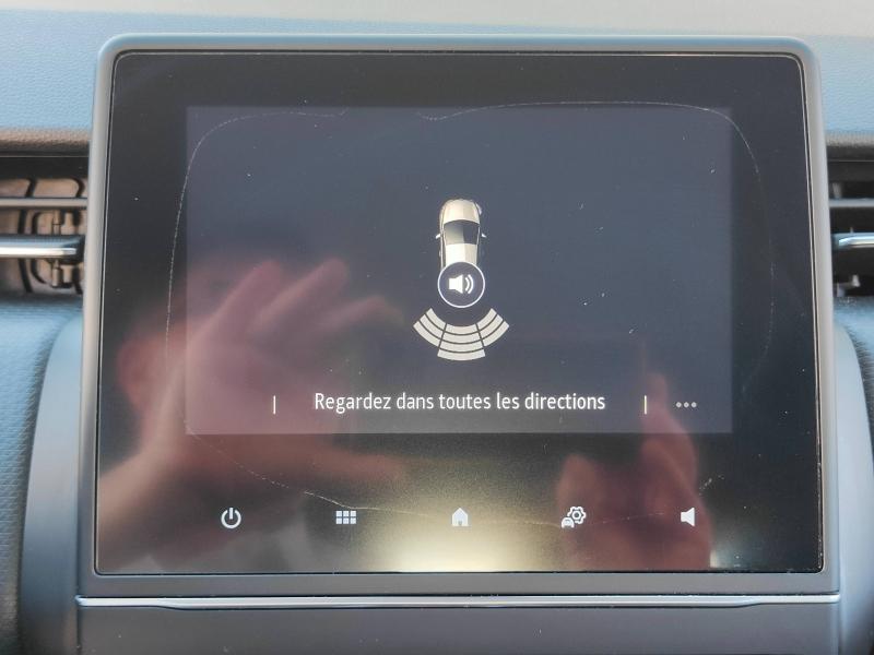 RENAULT Clio 1.6 E-Tech hybride 140ch Business -21N Renault-Sommières