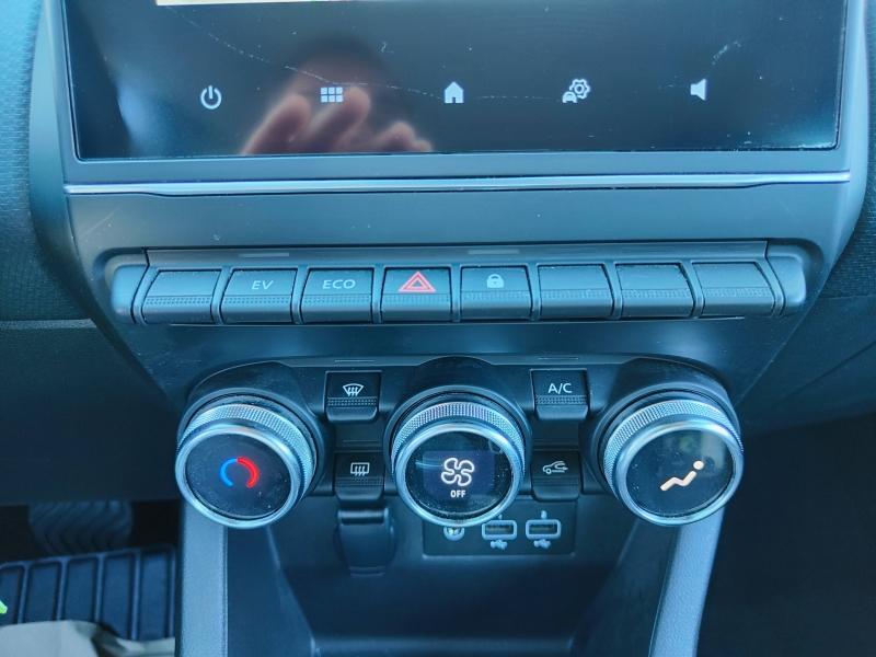 RENAULT Clio 1.6 E-Tech hybride 140ch Business -21N Renault-Sommières