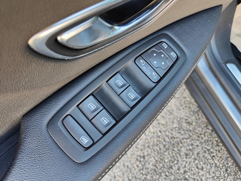 RENAULT Scenic 1.3 TCe 140ch energy Intens Renault-Sommières