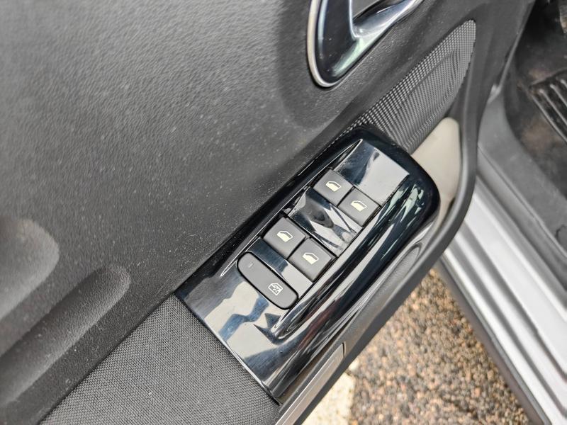 CITROEN C3 BlueHDi 100ch Feel S&S E6.d-TEMP BVM5 Renault-Sommières