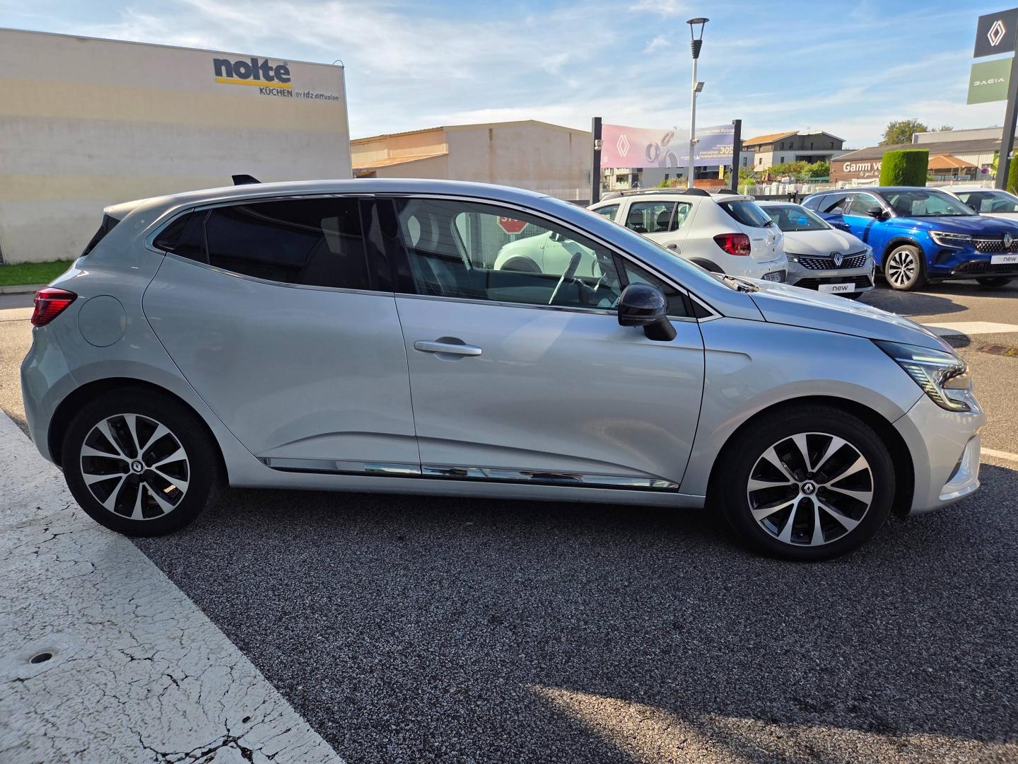 RENAULT Clio 1.0 TCe 90ch Techno Renault-Sommières