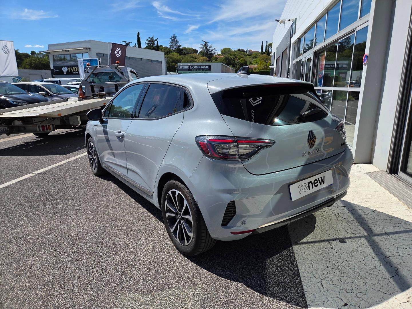 RENAULT Clio 1.6 E-Tech 145ch full hybrid Techno - 25 Renault-Sommières