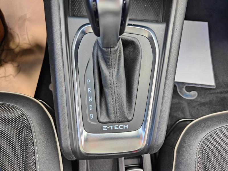 RENAULT Captur 1.6 E-Tech hybride 145ch Intens -21 Renault-Sommières