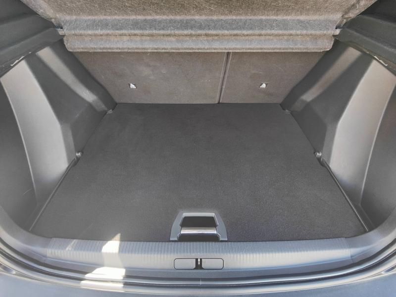 PEUGEOT 2008 1.2 PureTech 130ch S&S GT Line 7cv Renault-Sommières