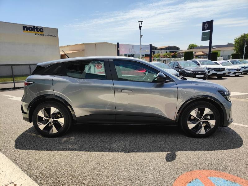 RENAULT Megane E-Tech Electric EV60 220ch Equilibre super charge -B Renault-Sommières
