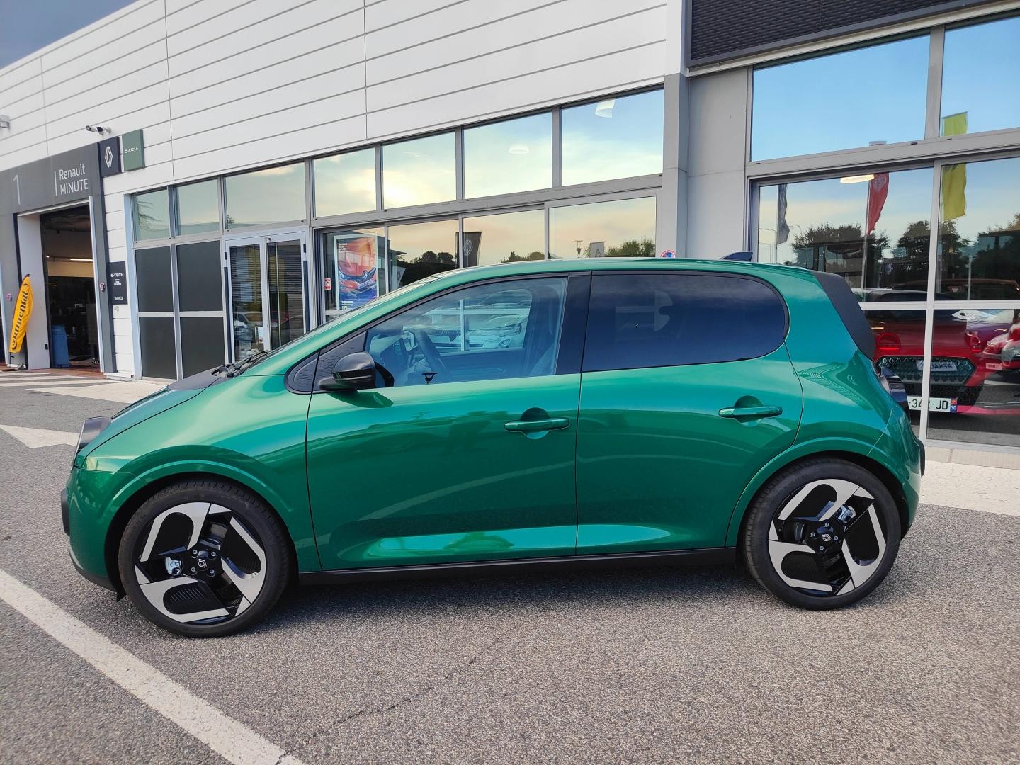 RENAULT Twingo E-Tech Electrique 80ch 27,5kWh Techno autonomie urbaine Renault-Sommières