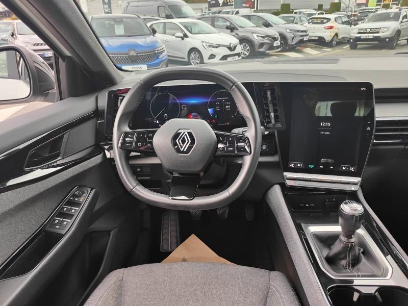 RENAULT Austral 1.2 TCe mild hybrid advanced 130ch Equilibre Renault-Sommières