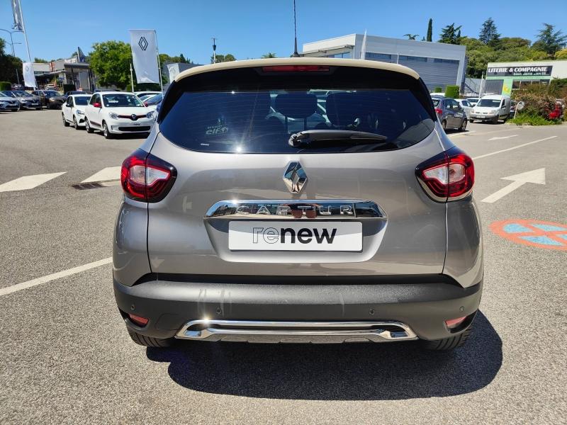 RENAULT Captur 1.3 TCe 150ch FAP Initiale Paris EDC Renault-Sommières