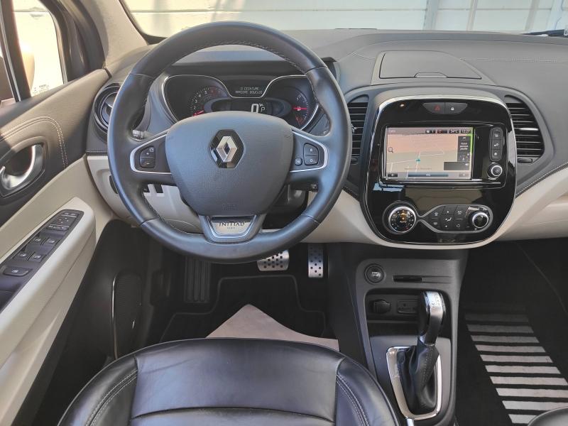 RENAULT Captur 1.3 TCe 150ch FAP Initiale Paris EDC Renault-Sommières