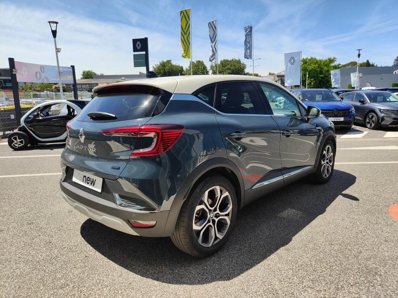 RENAULT Captur 1.6 E-Tech hybride 145ch Techno Renault-Sommières