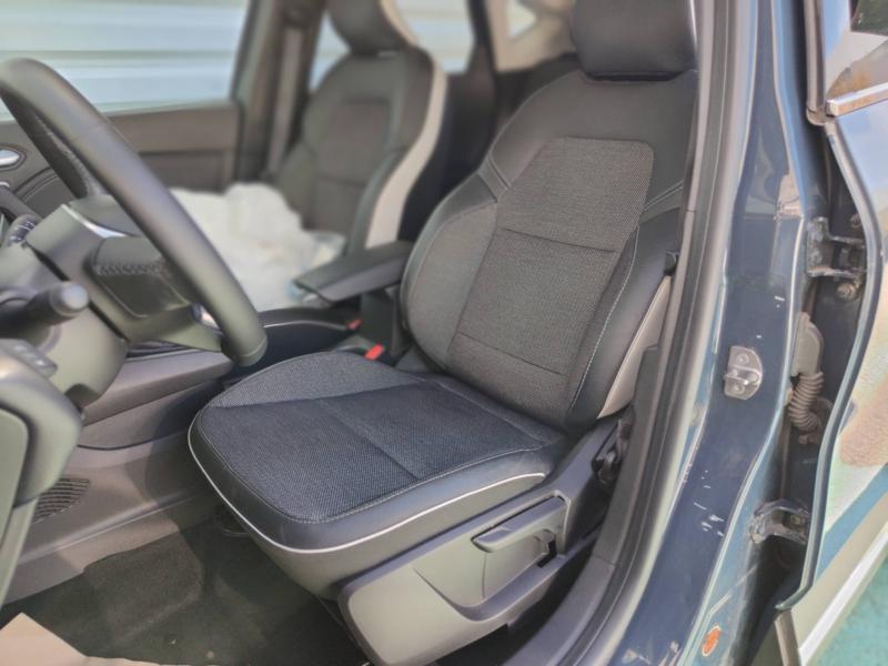 RENAULT Captur 1.6 E-Tech hybride 145ch Techno Renault-Sommières