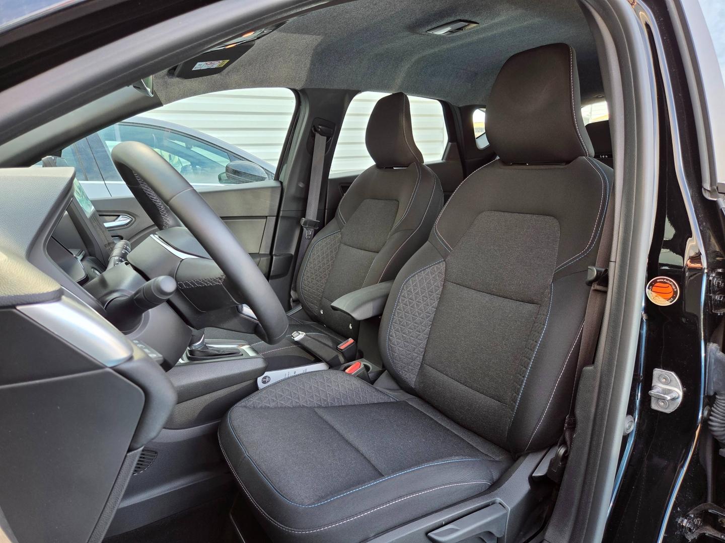 RENAULT Captur 1.6 E-Tech full hybrid 145ch Evolution Renault-Sommières