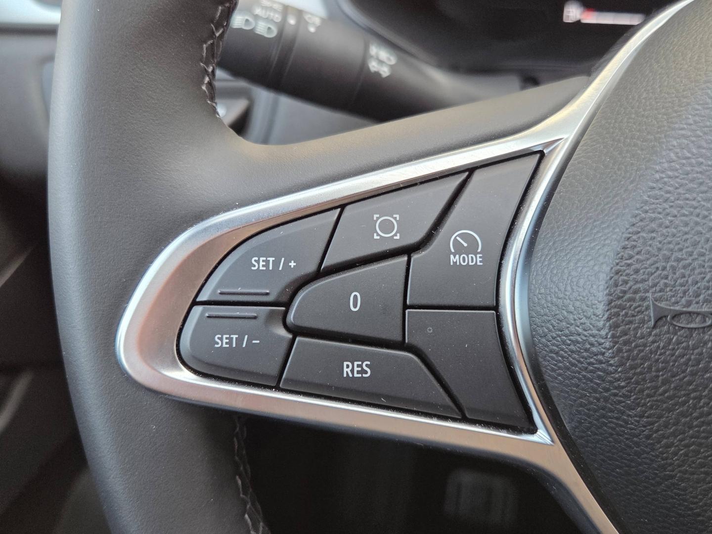 RENAULT Captur 1.6 E-Tech full hybrid 145ch Evolution Renault-Sommières