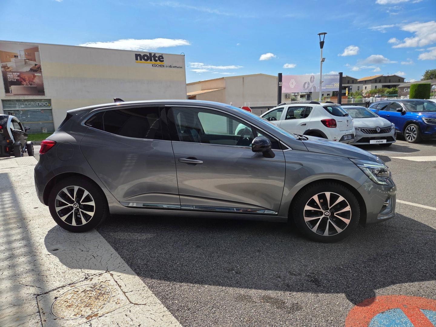 RENAULT Clio 1.0 TCe 90ch Techno Renault-Sommières