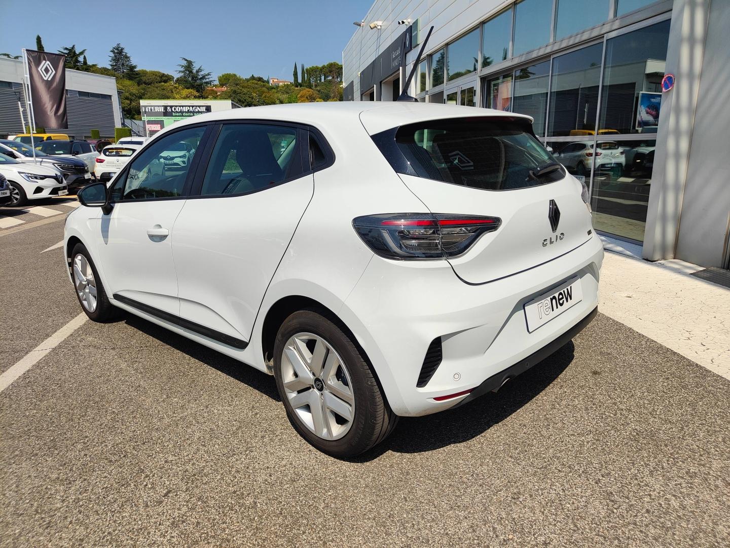 RENAULT Clio 1.5 Blue dCi 100ch Evolution - 24 Renault-Sommières