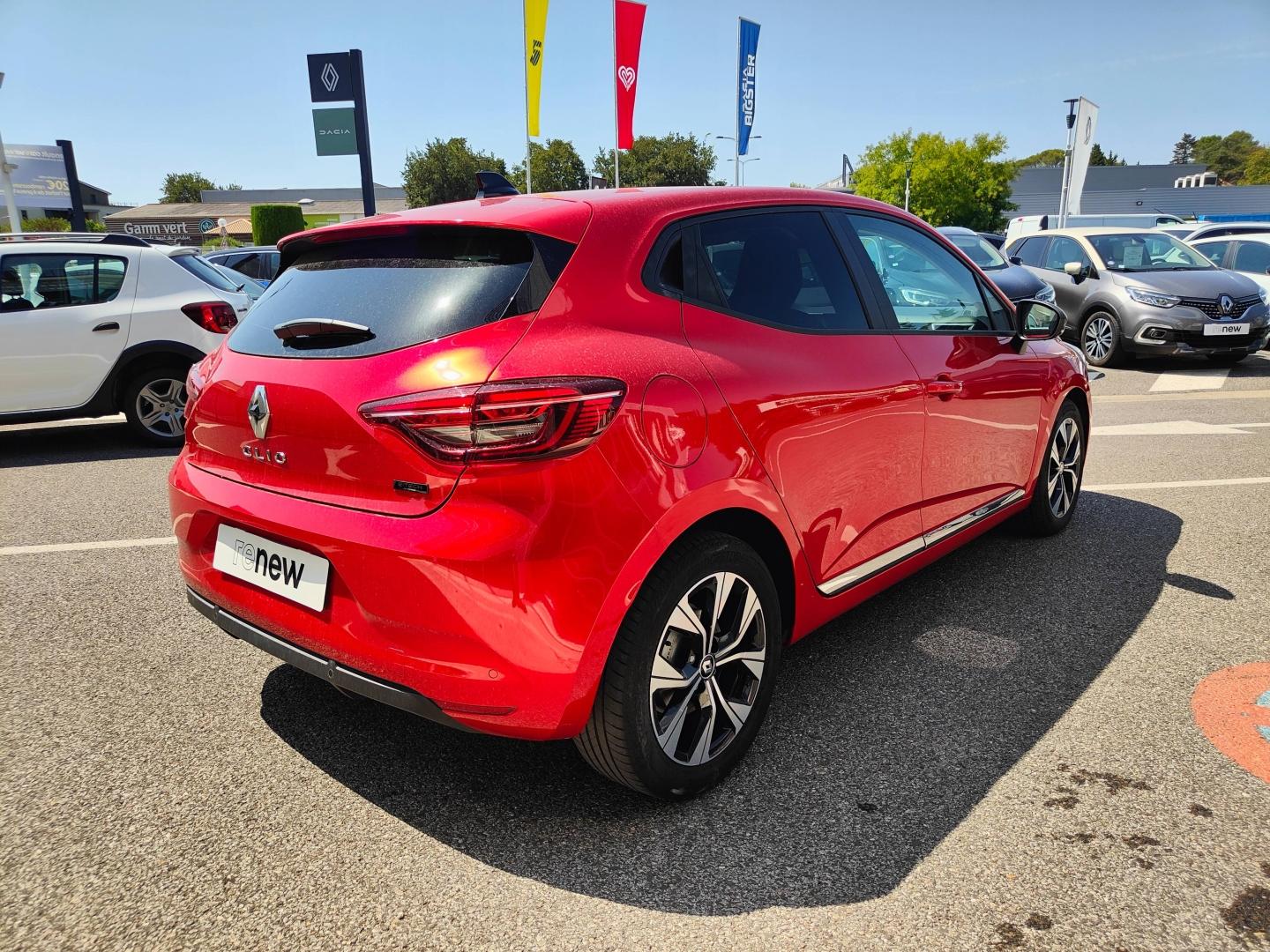 RENAULT Clio 1.6 E-Tech hybride 145ch Evolution Renault-Sommières