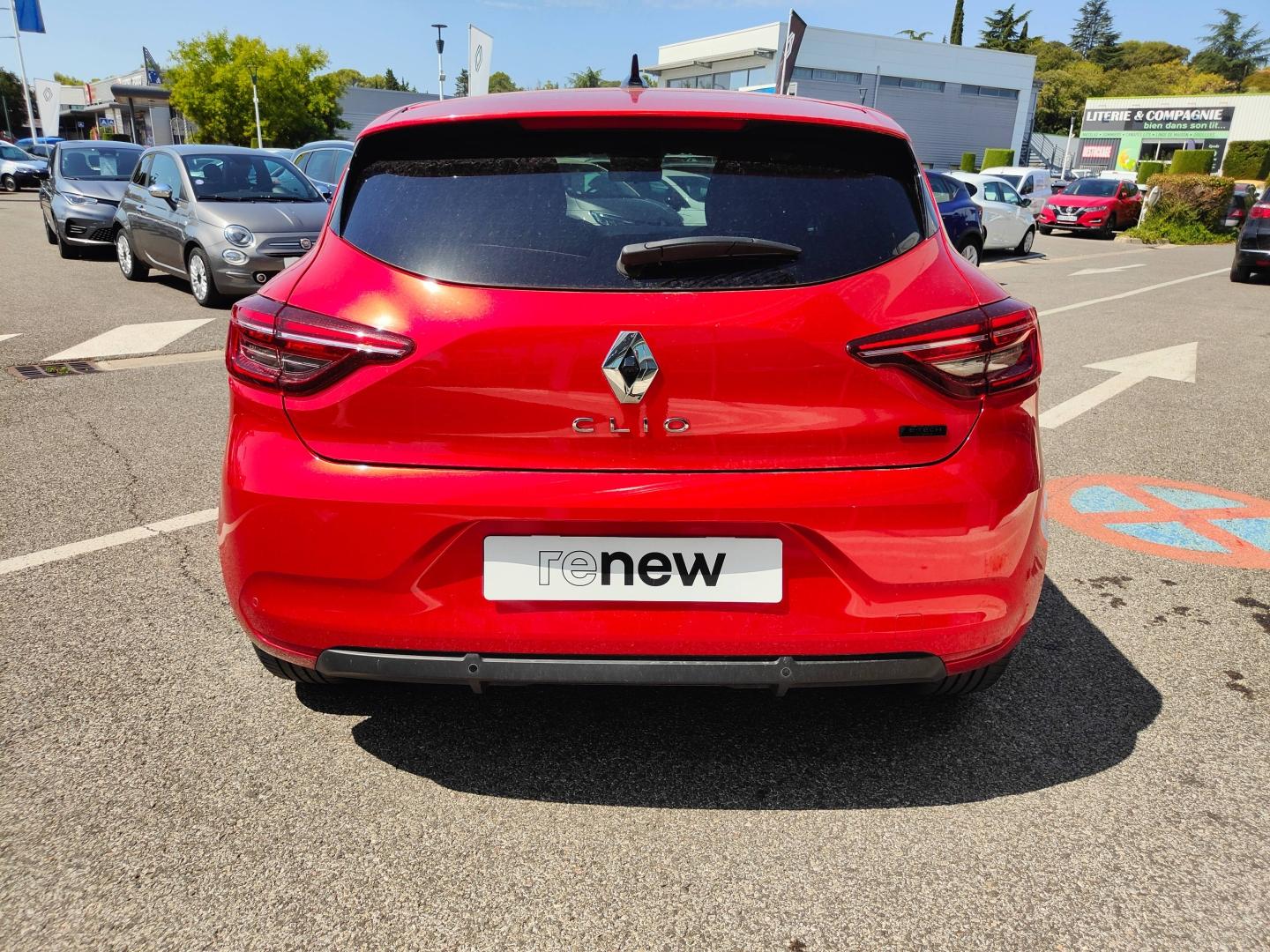 RENAULT Clio 1.6 E-Tech hybride 145ch Evolution Renault-Sommières