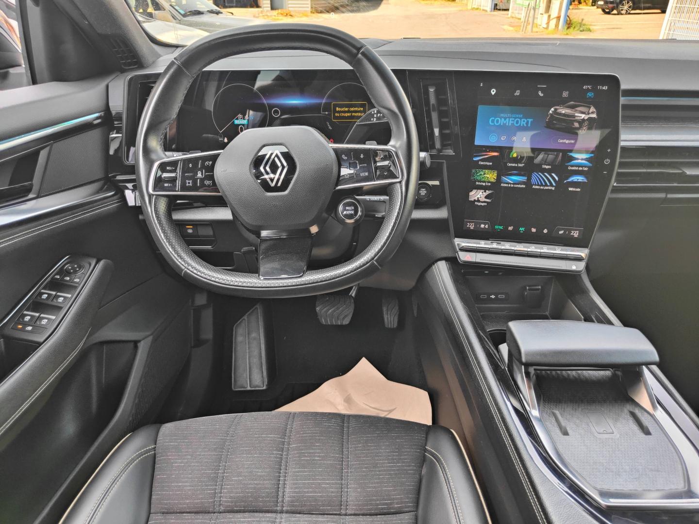RENAULT Austral 1.2 E-Tech full hybrid 200ch Iconic- 23 Renault-Sommières