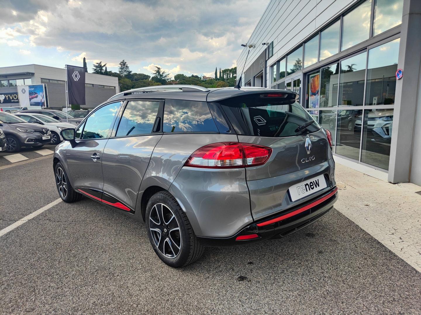 RENAULT Clio Estate 0.9 TCe 90ch energy Limited Euro6 2015 Renault-Sommières