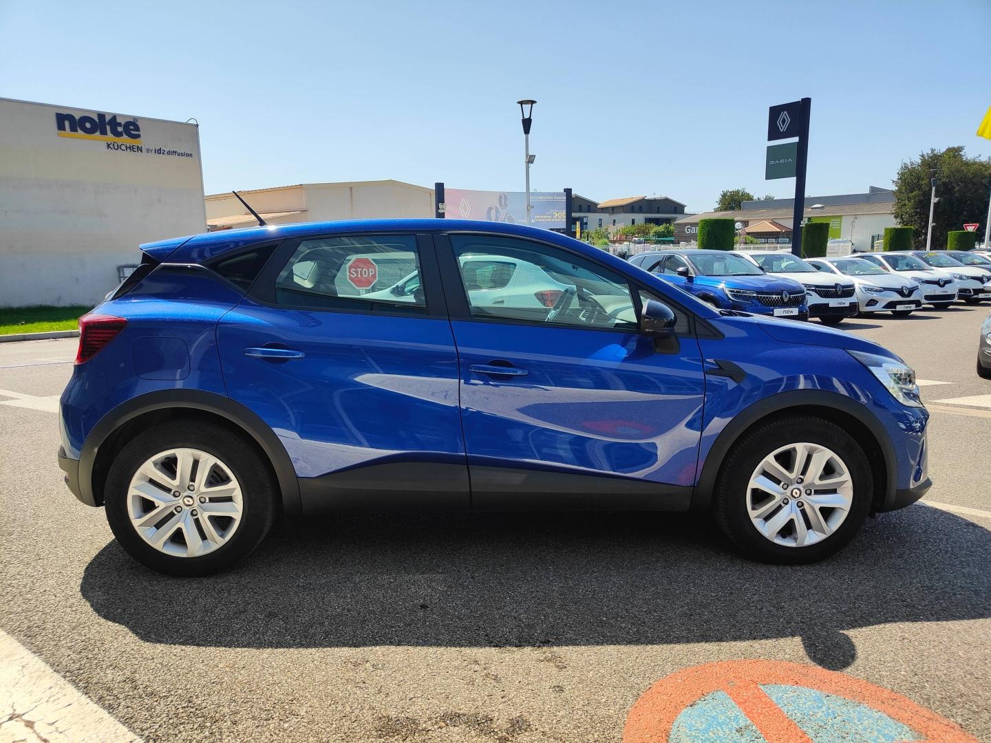 RENAULT Captur 1.6 E-Tech hybride 145ch Business -21 Renault-Sommières
