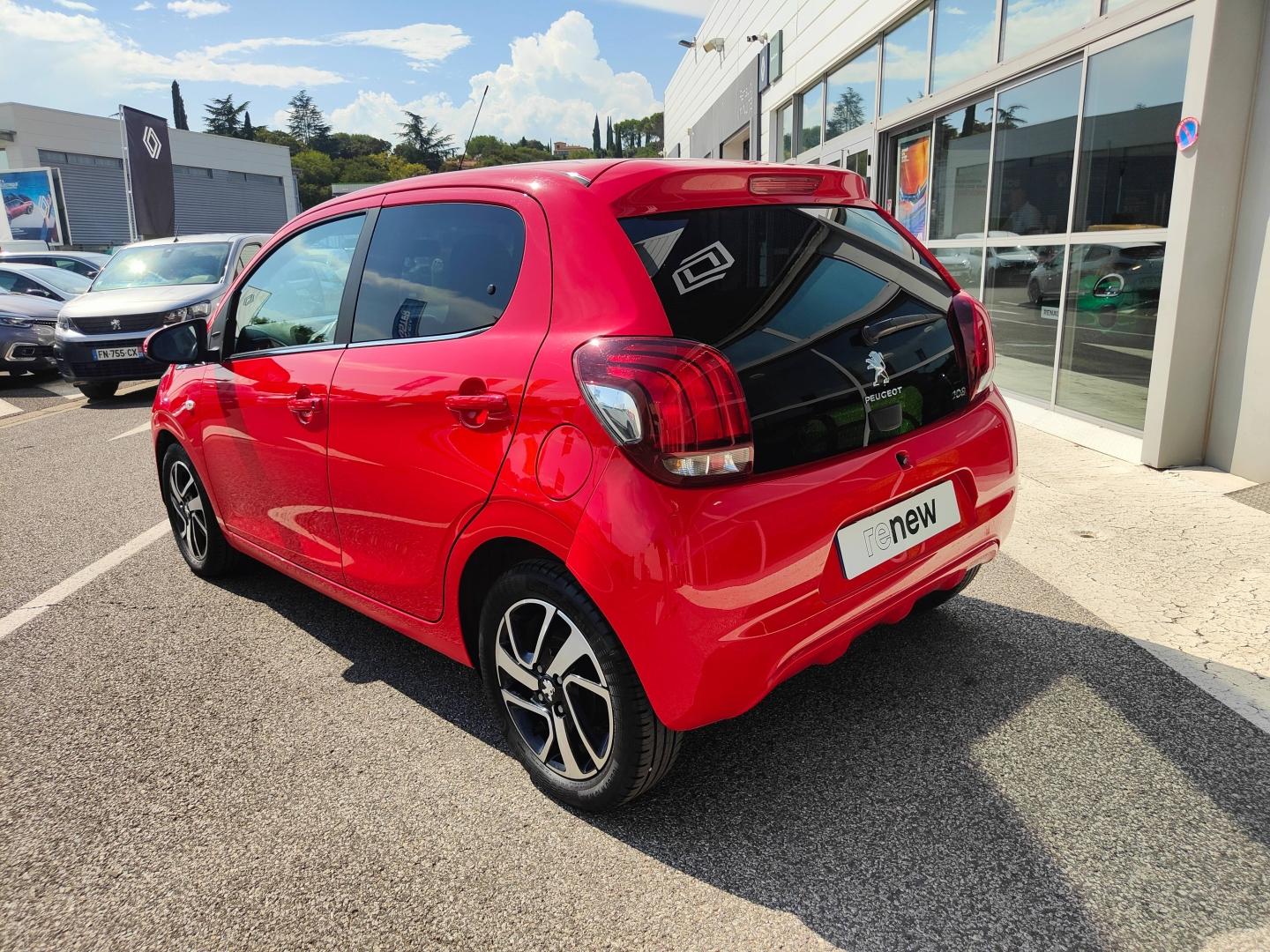 PEUGEOT 108 VTi 72 Style S&S 4cv 5p Renault-Sommières