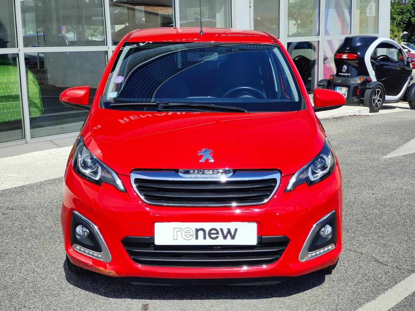 PEUGEOT 108 VTi 72 Style S&S 4cv 5p Renault-Sommières