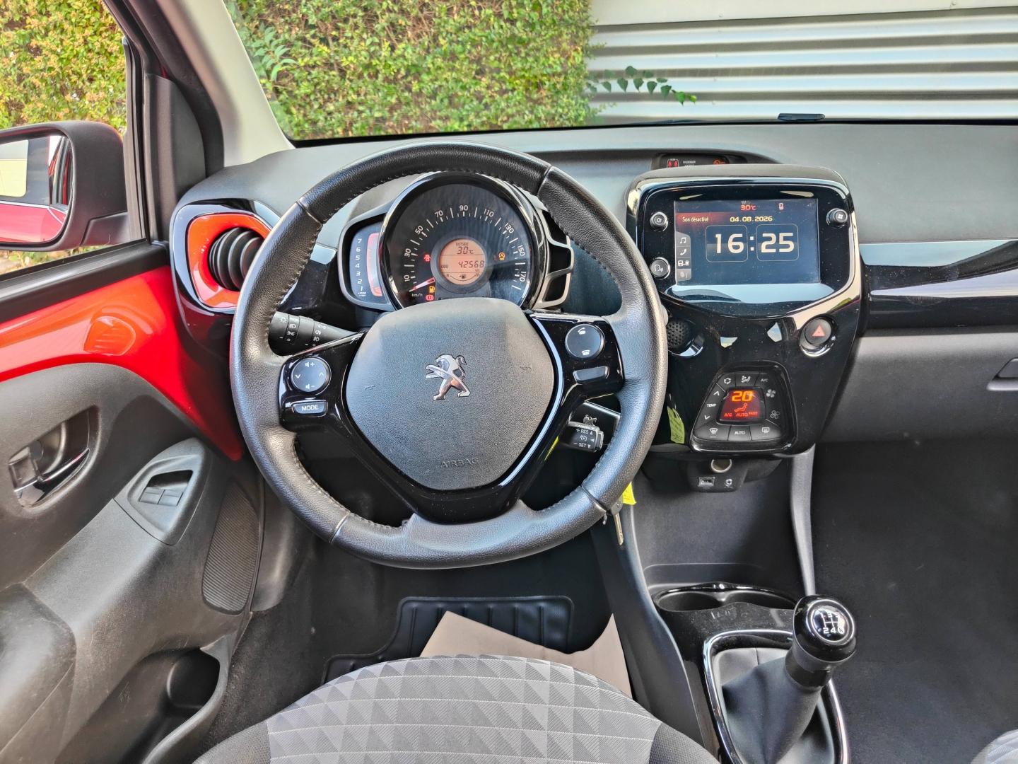 PEUGEOT 108 VTi 72 Style S&S 4cv 5p Renault-Sommières