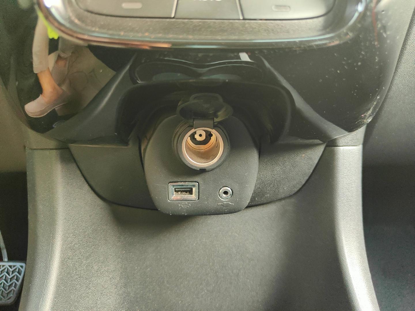 PEUGEOT 108 VTi 72 Style S&S 4cv 5p Renault-Sommières