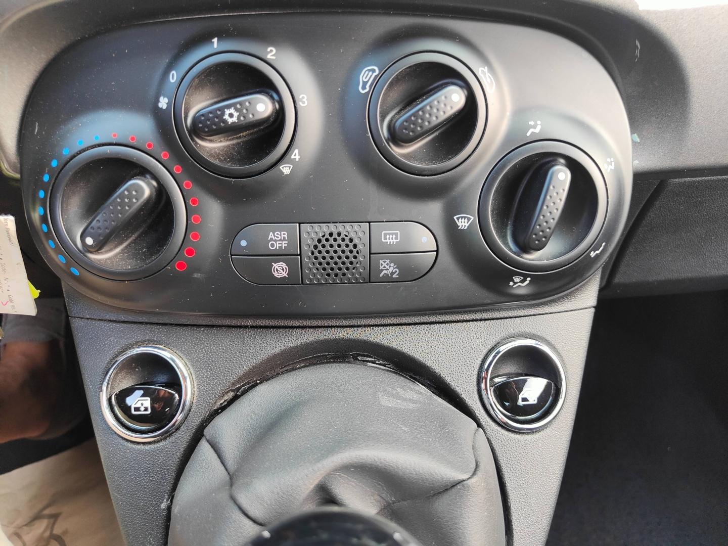 FIAT 500 1.0 70ch BSG S&S Pack Confort Renault-Sommières