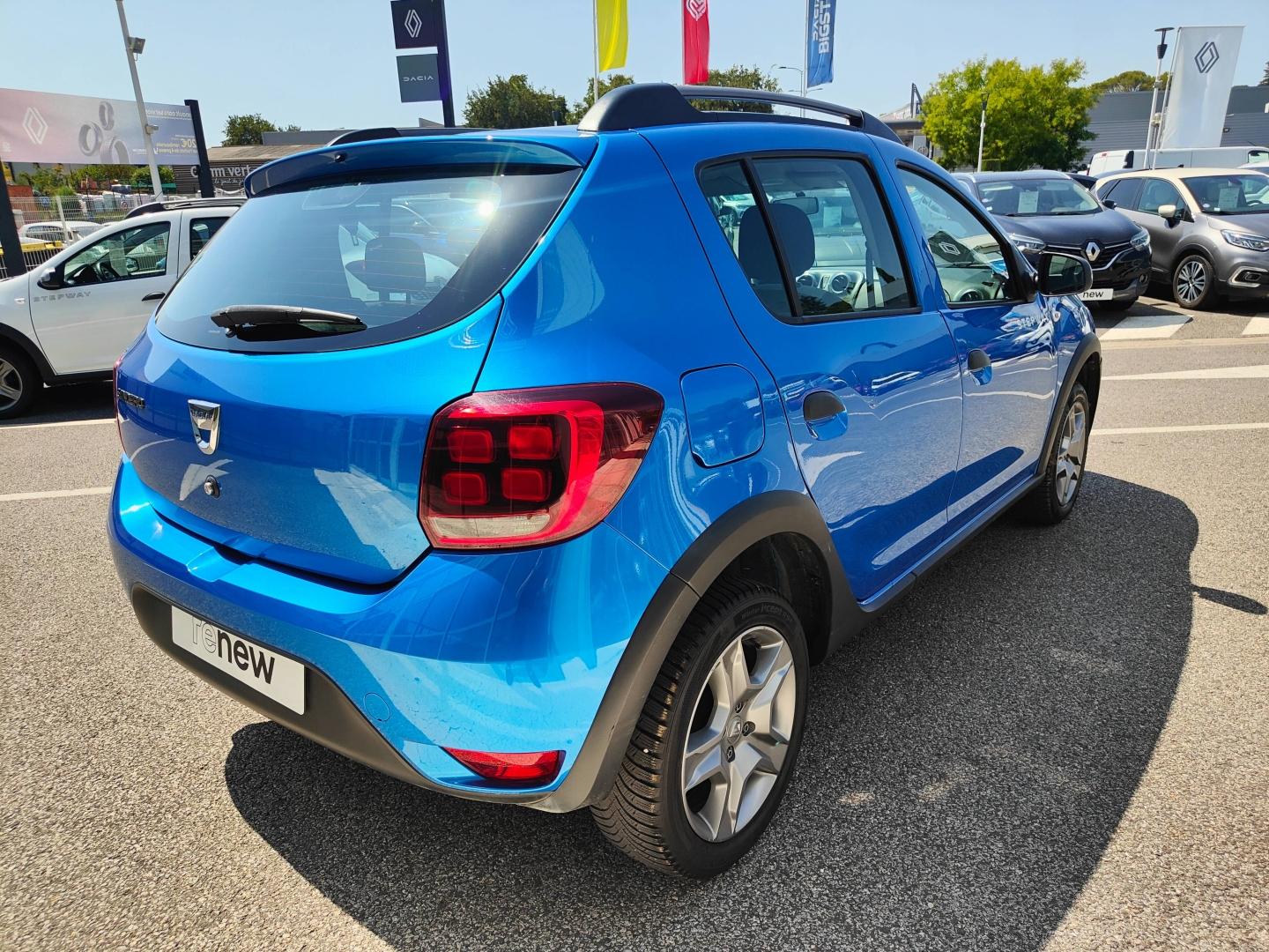 DACIA Sandero 1.0 SCe 75ch Urban Stepway - 20 Renault-Sommières