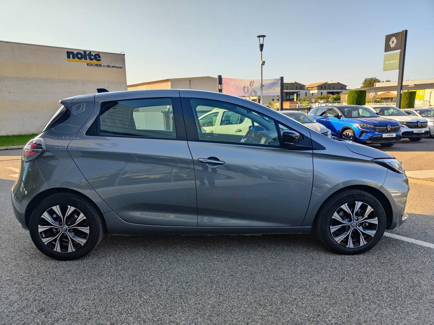 RENAULT Zoe E-Tech Evolution charge normale R110 Achat Intégral - MY22 Renault-Sommières