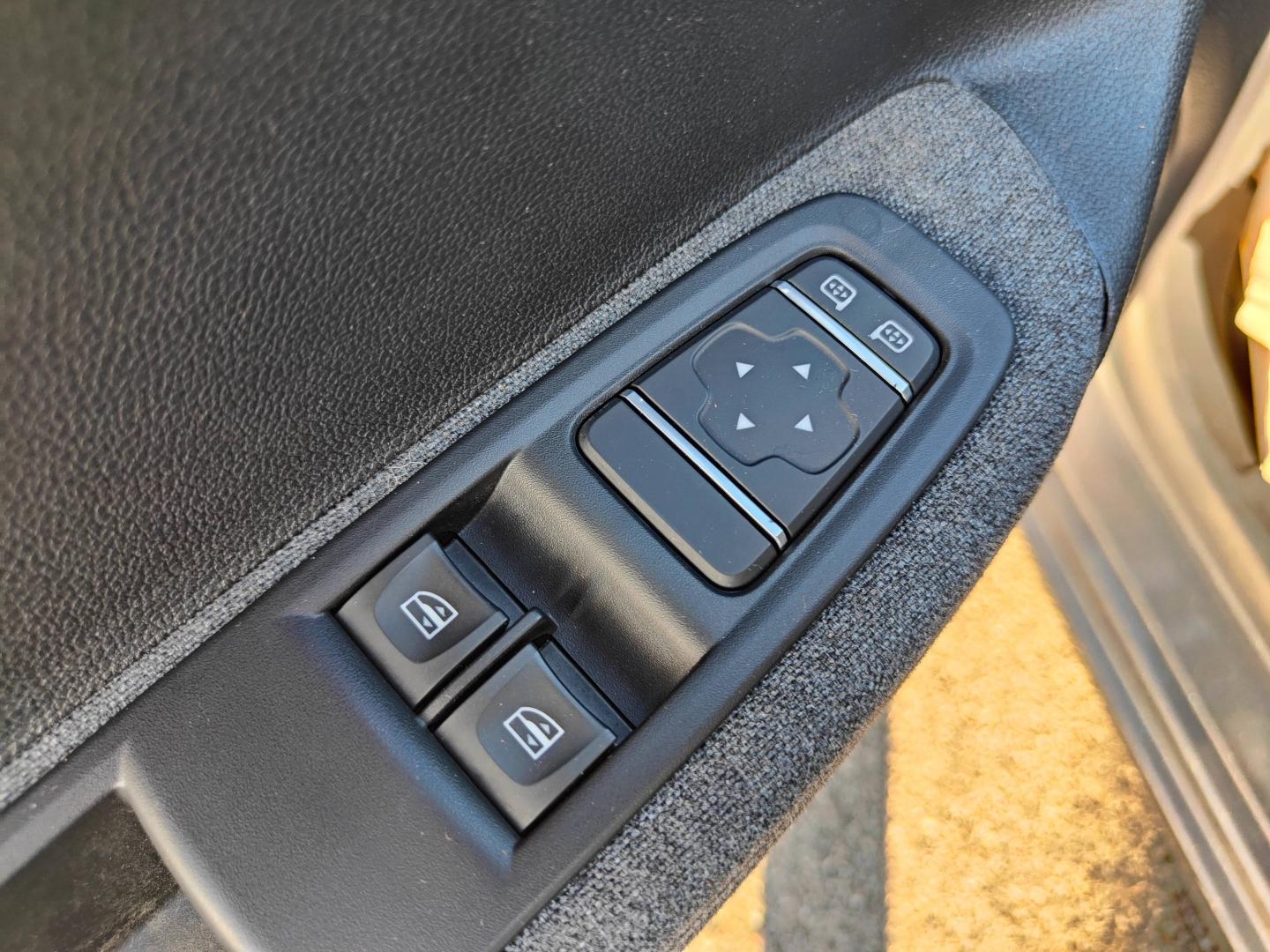 RENAULT Zoe E-Tech Evolution charge normale R110 Achat Intégral - MY22 Renault-Sommières