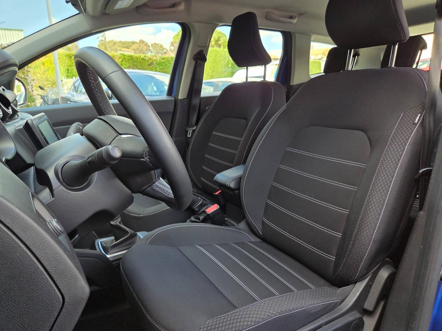 DACIA Duster 1.3 TCe 150ch FAP Confort 4x2 EDC Renault-Sommières