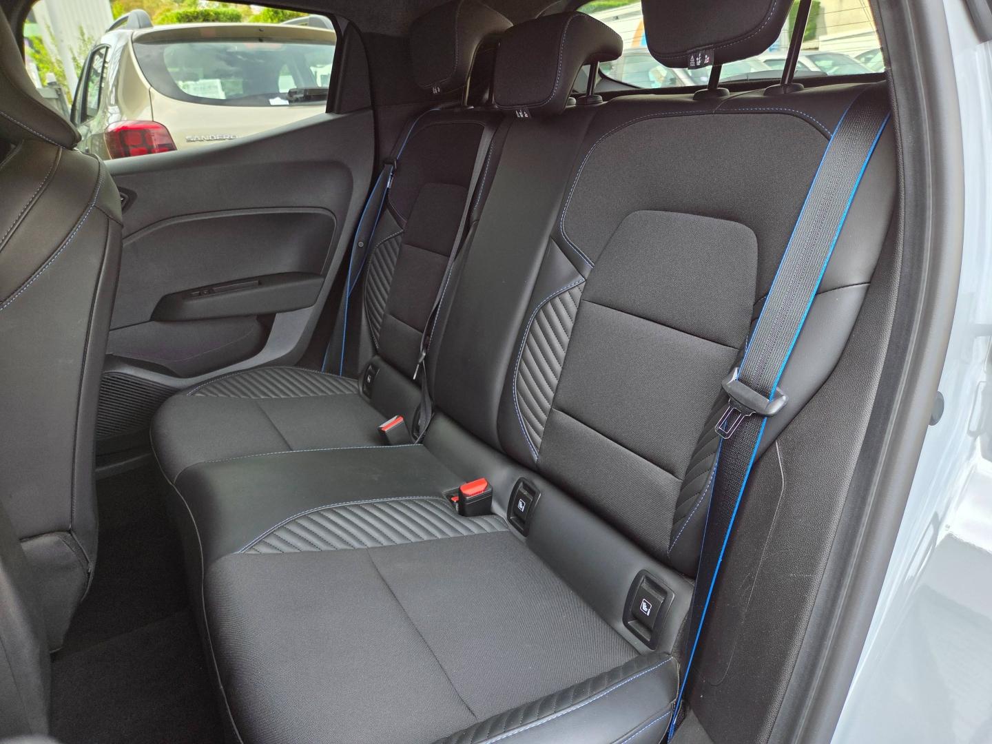 RENAULT Clio 1.0 TCe 90ch esprit Alpine - 25 Renault-Sommières