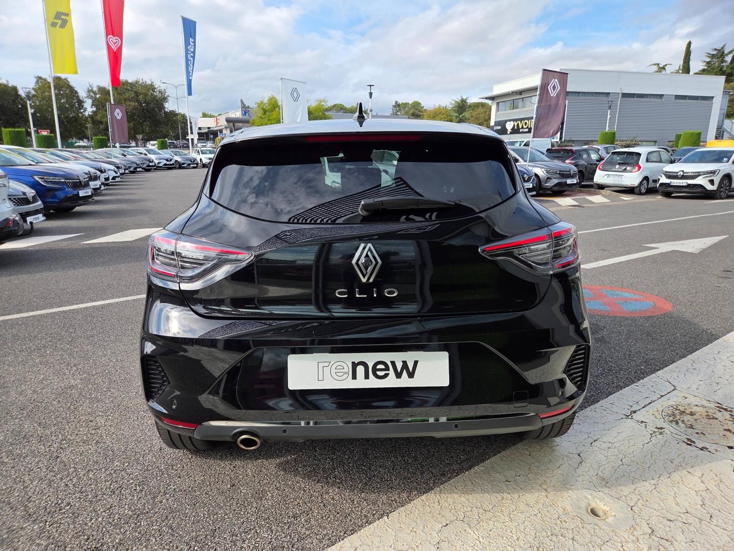 RENAULT Clio 1.0 TCe 90ch Techno - 25 Renault-Sommières